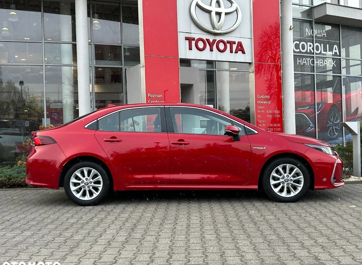 Toyota Corolla cena 82300 przebieg: 65717, rok produkcji 2019 z Poznań małe 67